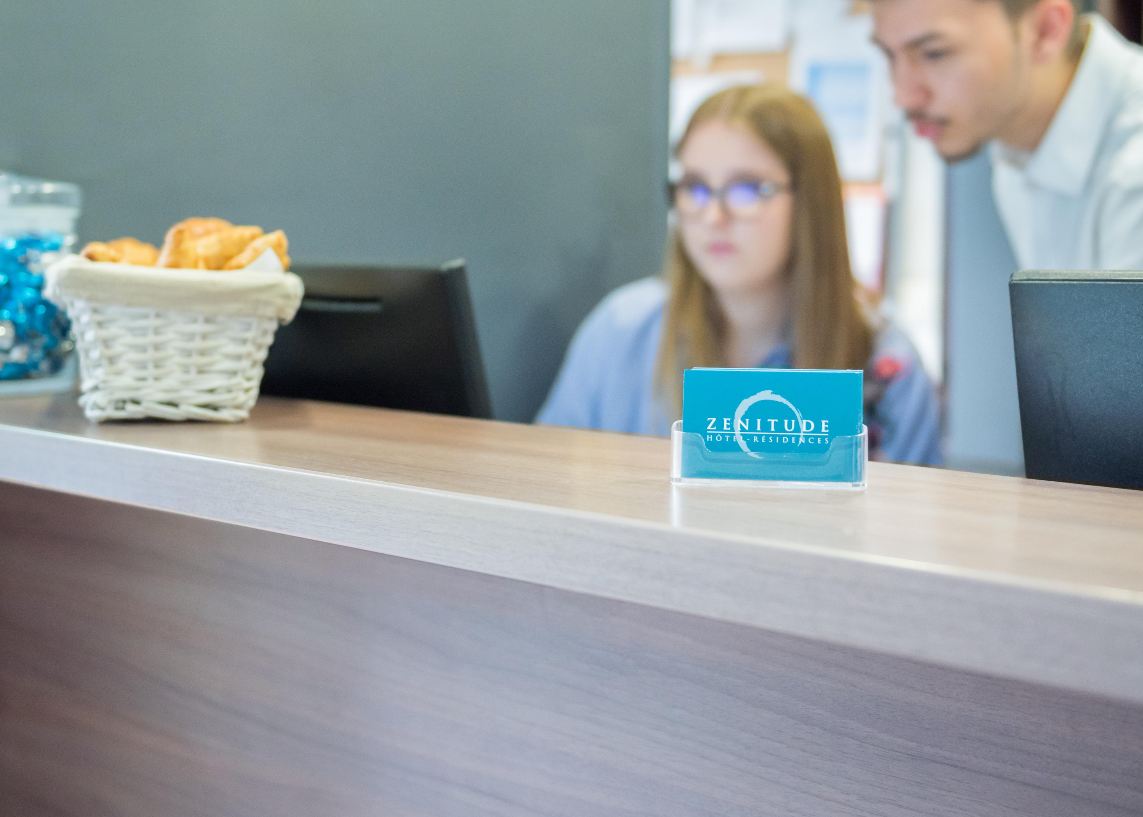 Comfort Aparthotel Nimes Centre Bagian luar foto
