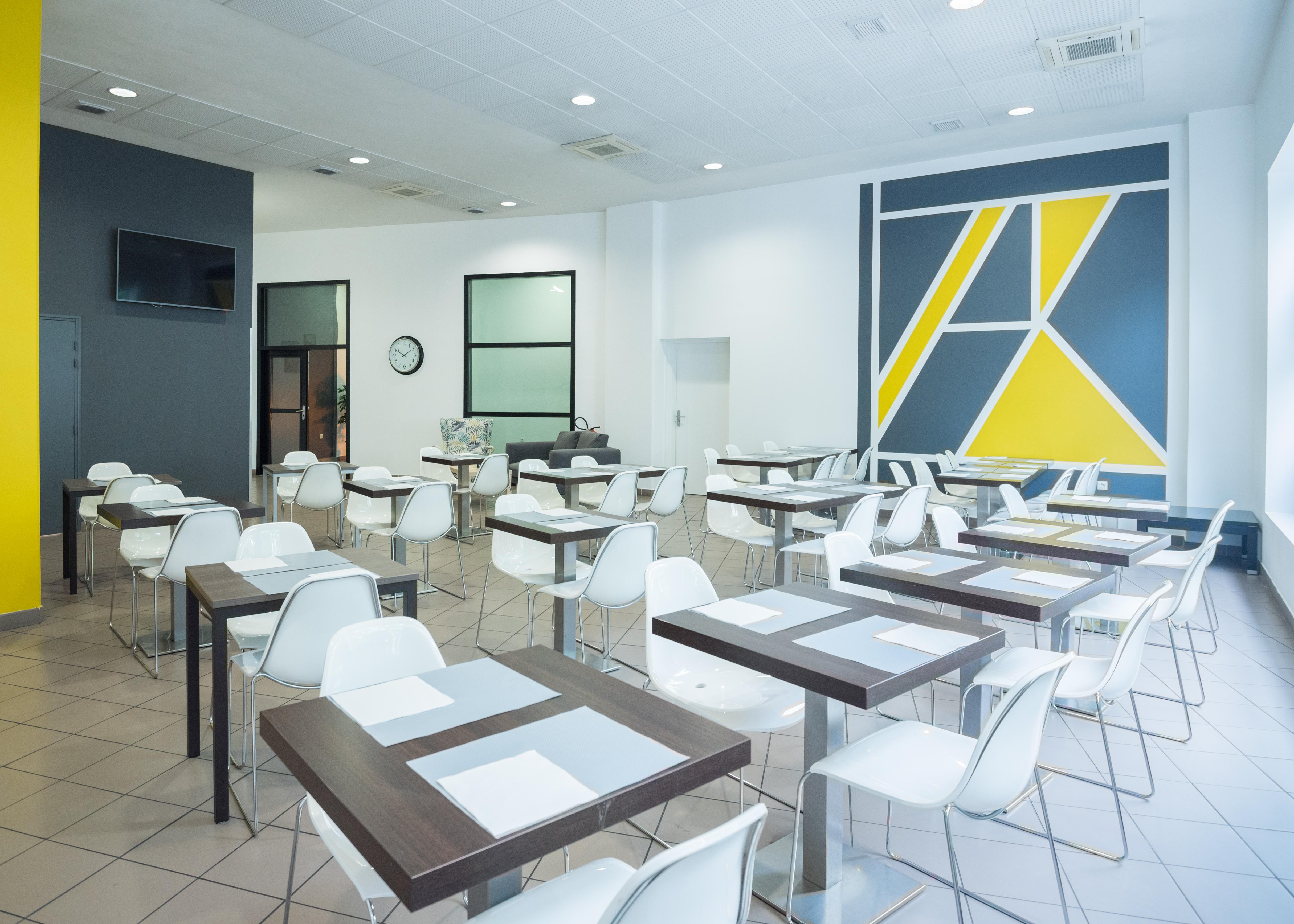 Comfort Aparthotel Nimes Centre Bagian luar foto
