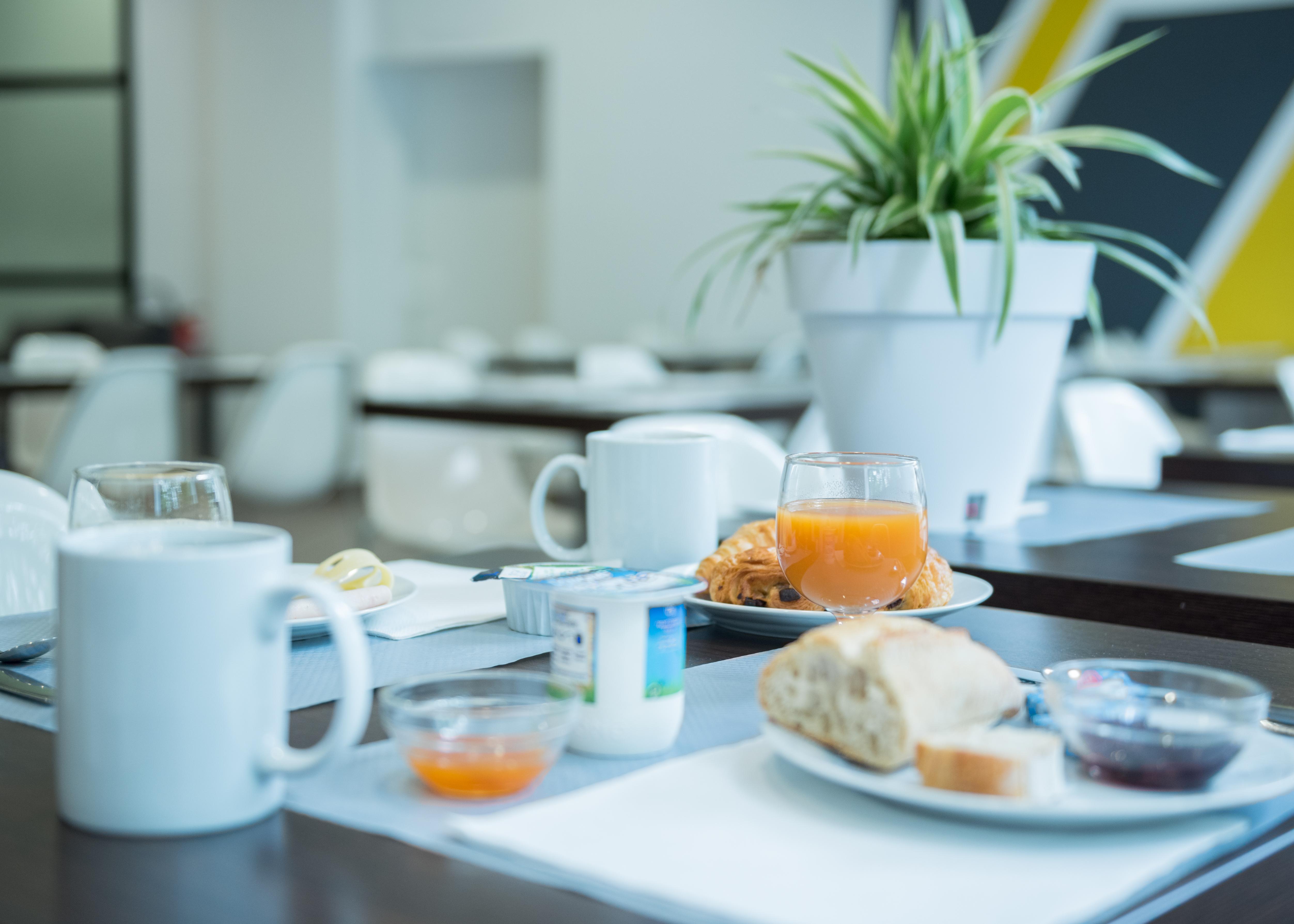 Comfort Aparthotel Nimes Centre Bagian luar foto