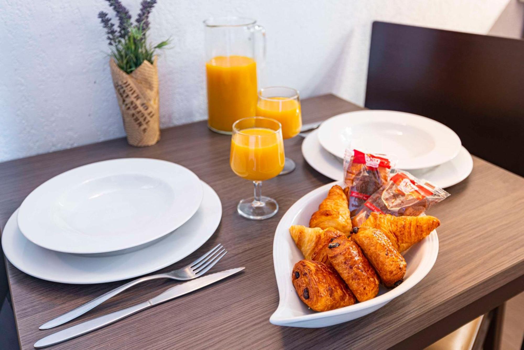 Comfort Aparthotel Nimes Centre Bagian luar foto